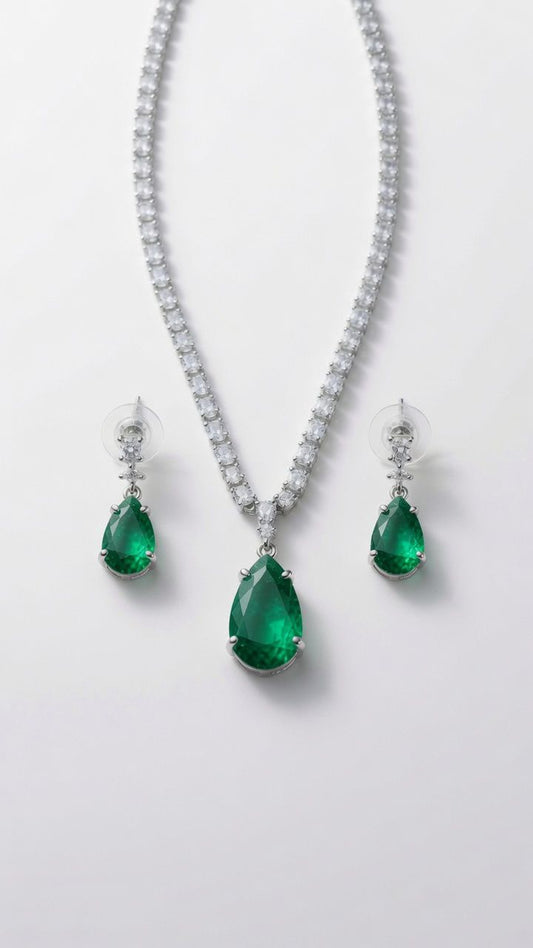 Necklace Set With Zircon Tear Drop Pendant